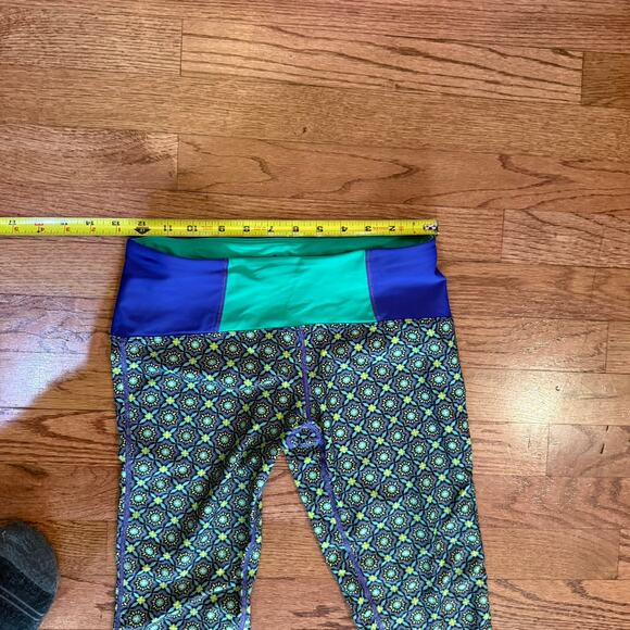PrAna Rai Swim Tight Cool Green Hyun Print Capri Legging XS 2015 - Picture 5 of 6